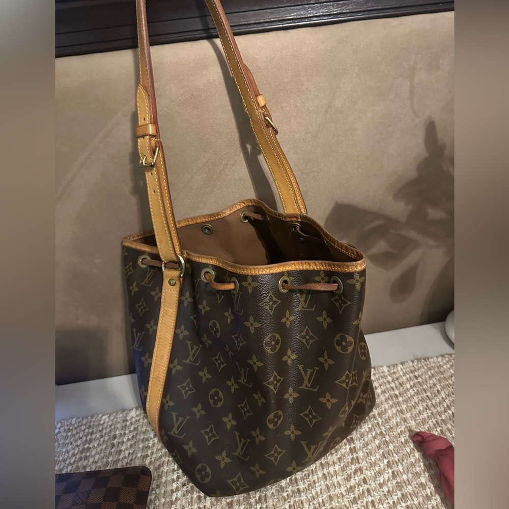 Louis Vuitton vintage bag